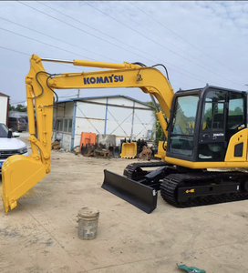 Excavadora Komatsu Pc70 usada de segunda mano, industrial, de 7 toneladas, en venta. - Product Image 3