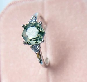 แหวนหินมอสอาเกตสำหรับผู้หญิงดีไซน์แบบมินิมอลที่เป็นเอกลักษณ์แข็ง925แฟชั่นวงสำหรับงานแต่งงานและงานเลี้ยง - Product Image 3