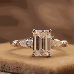 Bague de fiançailles en forme d'émeraude et de poire à 5 pierres pour femme - Product Image 1