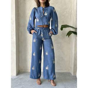 Pantalones de Lino para Mujer Topshow con Detalle Bordado, Pantalones al por Mayor - Product Image 4