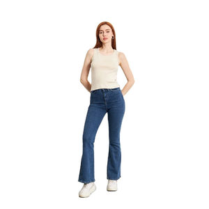 Camiseta sin Mangas de Algodón para Mujer, de Alta Calidad y Bajo Precio, Color Sólido, Ligera, con Diseño Personalizado Disponible en Todas las Tallas - Product Image 3