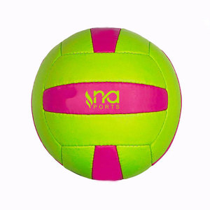 Balones de fútbol gaélico de tacto suave y calidad confiable para entrenamiento regular y juego al aire libre - Product Image 1
