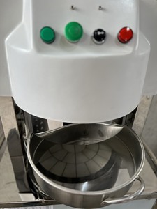 New Hot Product 2025 Electric Bakery 720x600x1300 New Condition Vietnam 1.5Kw <b>dough</b> <b>divider</b> With 1 Year Warranty - Product Image 5