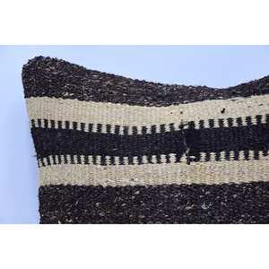 Luxury 12x12 Inch Beige Kilim Patchwork Wool Vintage Floral Printed Woven Non-Slip Eco-Friendly Removable Washable <b>Pillow</b> - Product Image 2