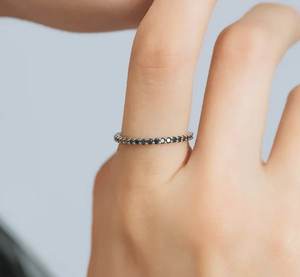 Black Spinal Stone Sólido 925 Sterling Silver Eternity Band Personalizar Tamaño Mujer Chica Joyería de moda Venta al por mayor Joyería a granel - Product Image 3