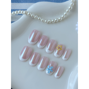 Uñas Postizas Francesas Daisy con Diseño Floral Elegante para Entusiastas del Nail Art - Product Image 1
