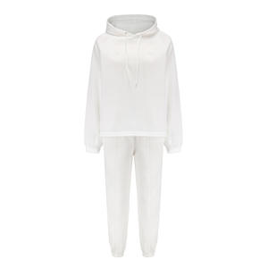 Offre Spéciale OEM Logo personnalisé Vêtements d'hiver pour femmes Nouveau design Survêtements d'extérieur à séchage rapide avec techniques imprimées à bas prix - Product Image 5