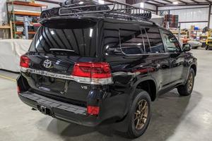 TOYOTA LAND CRUISER 2021 EXTRÊMEMENT PROPRE, PRÊT À ÊTRE LIVRÉ - Product Image 3