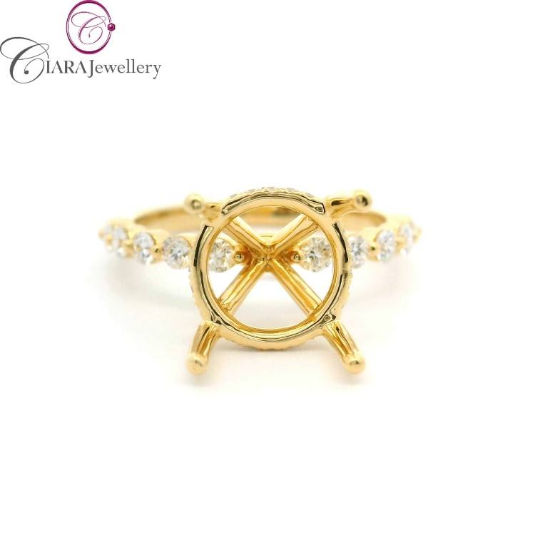 สีเหลืองทอง