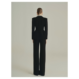 Costume noir élégant pour femmes de haute qualité avec techniques de couture personnalisées ODM Services de l'usine du Vietnam - Product Image 4