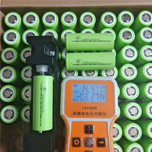 26700 3.7V 5000mAh 충전식 <span class=keywords><strong>LiFePO4</strong></span> 배터리 셀 태양 에너지 저장 전기 스쿠터 LED 조명 백업 전원 - Product Image 3