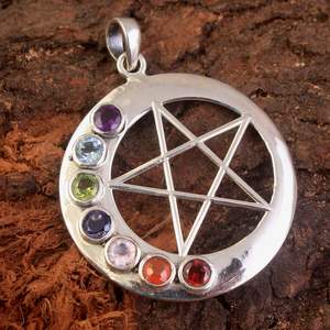 Pendentif Chakra multi-pierres précieuses en argent sterling fait à la main bijoux de créateur uniques pour cadeaux de fiançailles spirituels plaqué or - Product Image 4