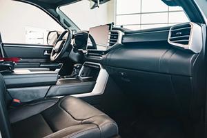 Qualité Vérifiée 2024 Toyota Tundra Platinum Crewmax 4x4 TRD Package Style Overland - Product Image 5