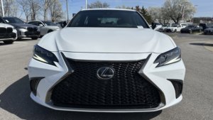 Lexus ES 350 F SPORT Handling 2023 Usado en Buen Estado - Product Image 2