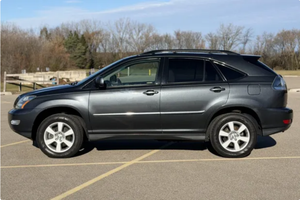 LISTO PARA CONDUCIR - USADO, VOLANTE A LA IZQUIERDA |   CONDUCCIÓN DERECHA |   LEXUS RX330 AWD 2004 - Product Image 2