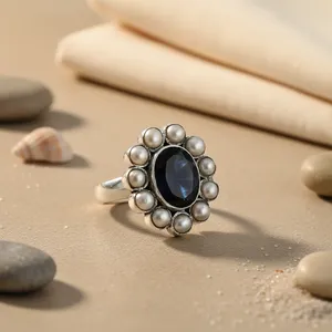 Bague en onyx marquise et perle plaquée rhodium faite à la main pour femmes - Product Image 3