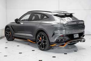 Comme neuf, super propre, occasion, ASTONN MAR-TIN DBX 707 SUV CROSSOVER 2025 - Product Image 5