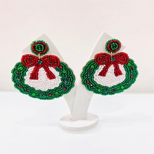 Boucles d'oreilles uniques en perles de graines de riz de Noël Boucles d'oreilles sans nickel pour la saison des vacances - Product Image 4