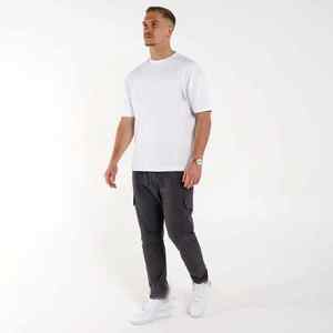 กางเกงคาร์โก้สำหรับผู้ชายแบบระบายอากาศได้ดีมีไซส์ใหญ่พิเศษ2025ออกแบบได้ตามต้องการมีโลโก้ด้านหน้าเรียบและตรงเอว - Product Image 3