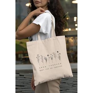 กระเป๋าผ้าฝ้ายลายดอกไม้สำหรับใช้ในชีวิตประจำวัน - Product Image 4
