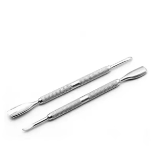 Meilleur fournisseur Pissco pour le poussoir de cuticules et le poussoir de coupe à bord droit à double extrémité en acier inoxydable 100% cuticules Logo personnalisé - Product Image 1