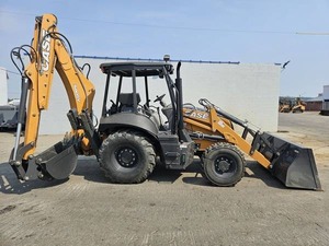 Chargeuse-pelleteuse CASE 580SV à prix de gros, à vendre / Chargeuse-pelleteuse CASE 580SV d'occasion - Product Image 4