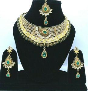 Conjunto de Joyería Religiosa de Circonia Hecha a Mano con Estilo Antiguo, Collar, Aretes y Tocado Verde, Chapado, para Bodas y Otras Ocasiones - Product Image 1