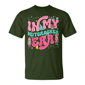 Camiseta Navideña Rosa 'En Mi Era de Cascanueces' de Nutcracker Squad para Promociones - Product Image 2
