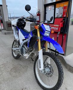 Nouvelle <span class=keywords><strong>Moto</strong></span> Tout-Terrain <span class=keywords><strong>Yamaha</strong></span> WR250F 250cc 2025 à Prix Abordable, Prête à l'Expédition Mondiale avec Garantie pour la Course Hors Route. - Product Image 1