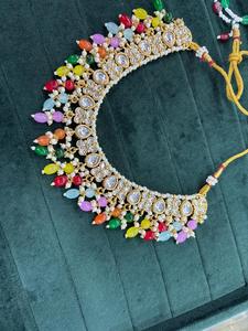 Ensemble de colliers Kundan vintage, bijoux indiens, ensemble de mariage perlé avec perle, motif cloche, boucles d'oreilles, mode en gros - Product Image 3