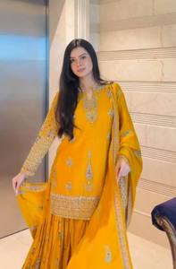 Ensemble de fête Diwali, salwar kameez en soie georgette brodé, réversible, sans plis, mi-long, 3 pièces, traditionnel indien - Product Image 3