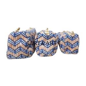 Elegante Juego de 3 Bolsas de Algodón Acolchado de Gran Capacidad con Estampado Floral, Organizador de Viaje, Juego de Bolsas de Cosméticos con Cremallera, Bolsa de Maquillaje al por Mayor - Product Image 2