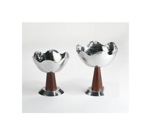 Tazón de chocolate martillado de acero inoxidable con soporte de madera Tazón de aperitivos de Calidad exclusiva para uso en la cocina - Product Image 4