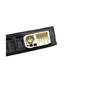 Puerto USB para Mercedes Clase A (W177) A2478203902 (18>) - Product Image 6