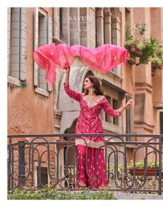 Elegante Traje Salwar de Seda Chinon Bordado, Exportador y Proveedor Indio, Precio Mayorista Más Bajo - Product Image 4