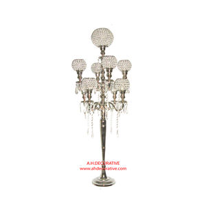 Candélabres faits à la main décoratifs en métal de vente directe d'usine de Offre Spéciale avec des votives perlées en cristal pour la décoration de bougie - Product Image 3