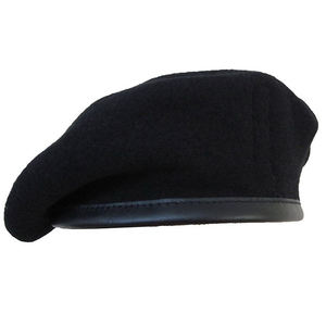 Bérets pour femmes au design personnalisé, meilleure qualité en polyester et laine, dernière mode, taille plus, pour une utilisation en extérieur - Product Image 1
