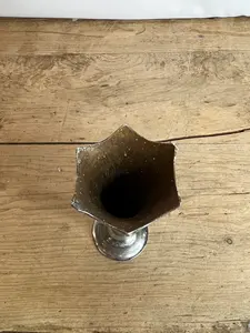 Vase à fleurs élégant en aluminium pour la décoration moderne de la maison et de magnifiques arrangements de centre de table - Product Image 3