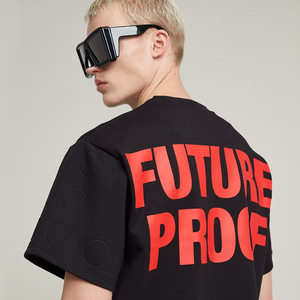 Fabricante personalizado de los hombres de gran tamaño DTG Print Box Cut Tee 250 Gsm Heavy Weight 100% Camiseta de algodón Boxy Fit Crop Camisetas de los hombres - Product Image 4