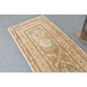 Alfombra Turca de 2.3x12.2 pies, Alfombra Vintage, Alfombra de Lana Marrón Ombré - Product Image 5