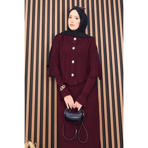 Ensemble deux pièces bordeaux : Cape boutonnée et robe en maille avec hijab sans col en tissu côtelé - Product Image 2