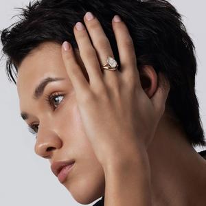 Elegante Anillo con Diamante Cultivado en Laboratorio de 3 Ct D-F VVS1-VS2 en Oro Amarillo de 14K y 18K para Novia, Boda, Compromiso y Fiestas - Product Image 3