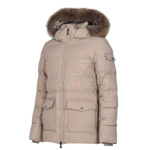 Chaqueta Acolchada con Capucha Beige y Ribete de Piel, Abrigo de Invierno Cortavientos, Corte Regular, Estilo Casual, Cierre de Cremallera - Product Image 3