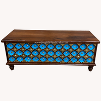 Coffre de rangement en bois d'acacia et de manguier antique, style rustique vintage, avec ferrures en laiton, meubles islamiques, coffre de rangement en bois, boîte, coffre