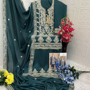 ชุดผ้าไหมวิชิตราสำหรับเจ้าสาวสวมใส่ในงานฉลองและโอกาสพิเศษ - Product Image 1