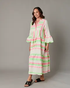 Robe tissée pour femme Robe longue élégante à manches longues à volants une fusion intemporelle de l'artisanat indien et de l'été moderne - Product Image 2