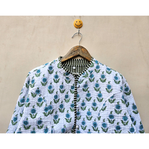 Chaqueta acolchada Floral con estampado de bloques hechos a mano indios, transpirable, bellamente adornado, forro de lino, decoración de rayas, Invierno - Product Image 4
