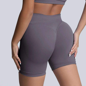 Short taille haute pour femme Tissu doux et respirant avec coupe confortable Tenue décontractée élégante pour l'été - Product Image 4