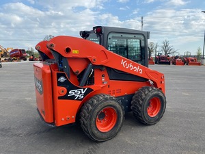 Kubota SSV75 4x4 Minicargadora Tipo sobre orugas Momento de carga alto 5 años de garantía Capacidad personalizada - Product Image 2