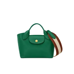 Sac bandoulière en cuir vert émeraude avec sangle marron, vente en gros - Product Image 1